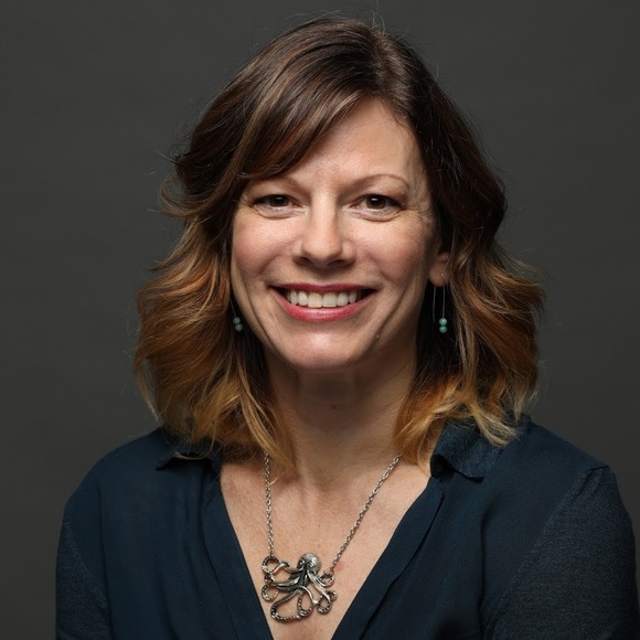 Meet your Posher, Leigh - Picture 1 of 1